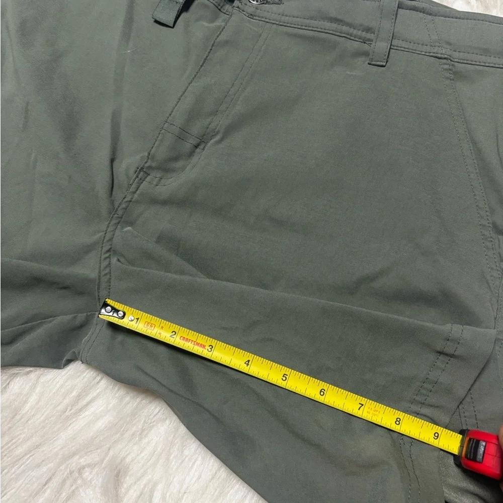 Gerry Men’s Forest Green Shorts size 36